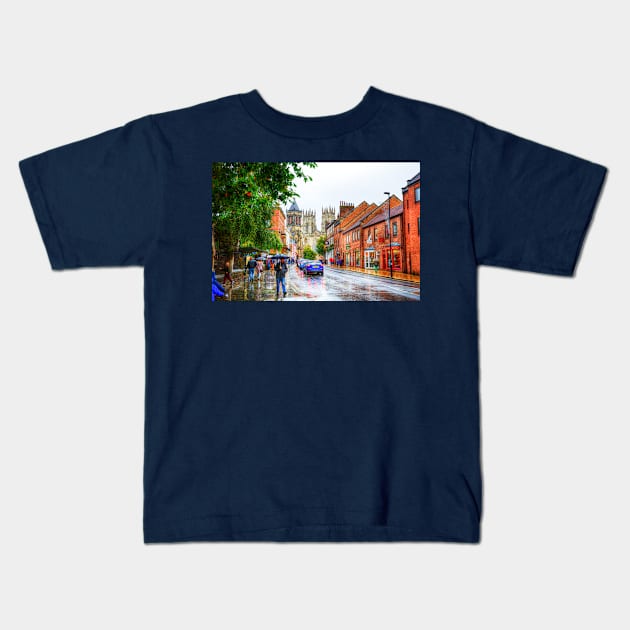 York City And Minster In The Rain Kids T-Shirt by tommysphotos